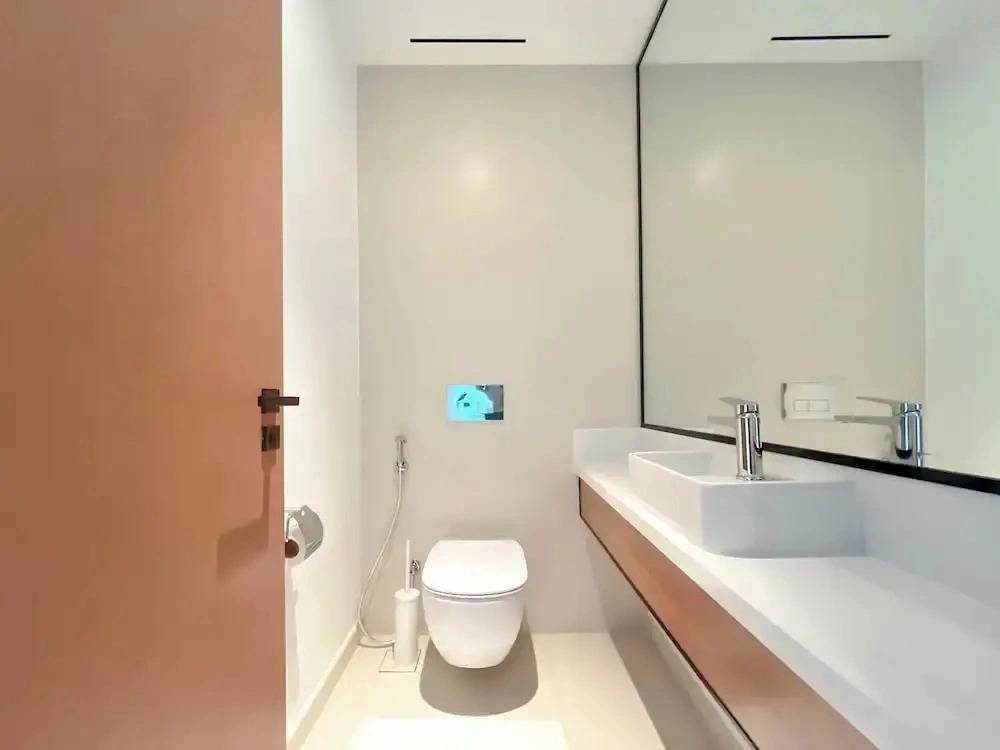 Marina Vida Luxury 1BR Balcony & Prime Location