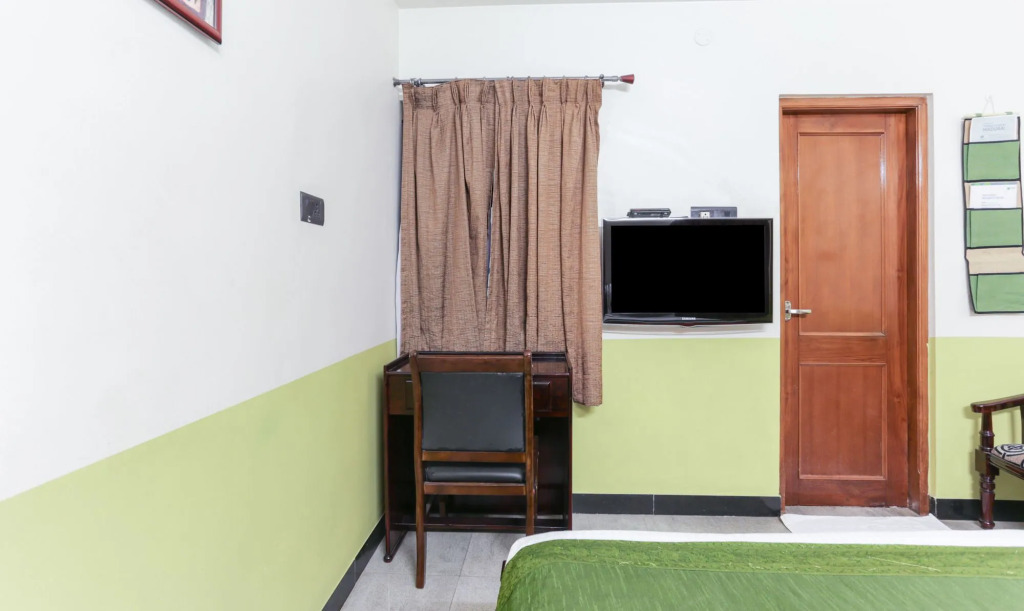 Treebo Simap Residency