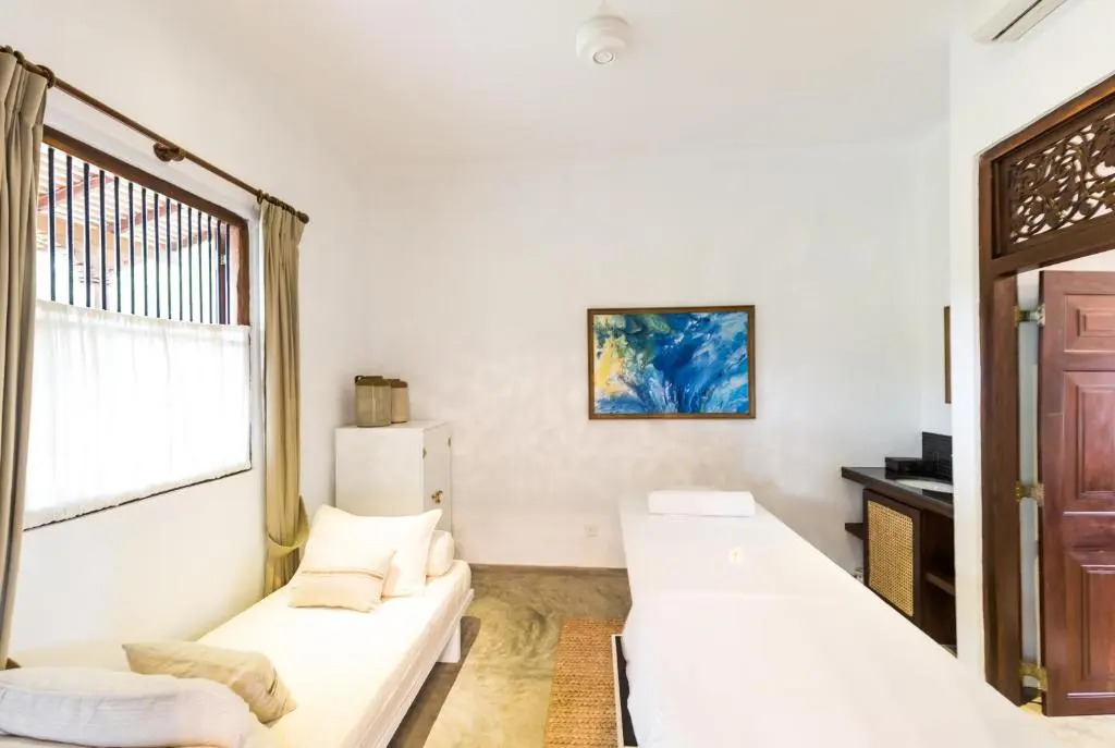 Uga Riva - Negombo