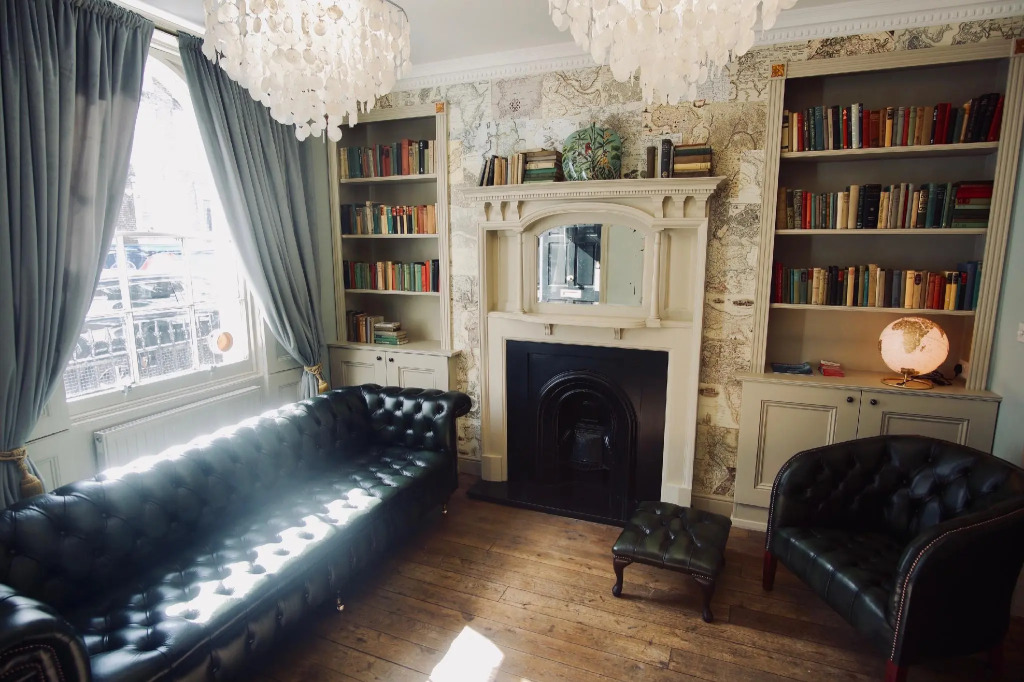 Swinton Hotel