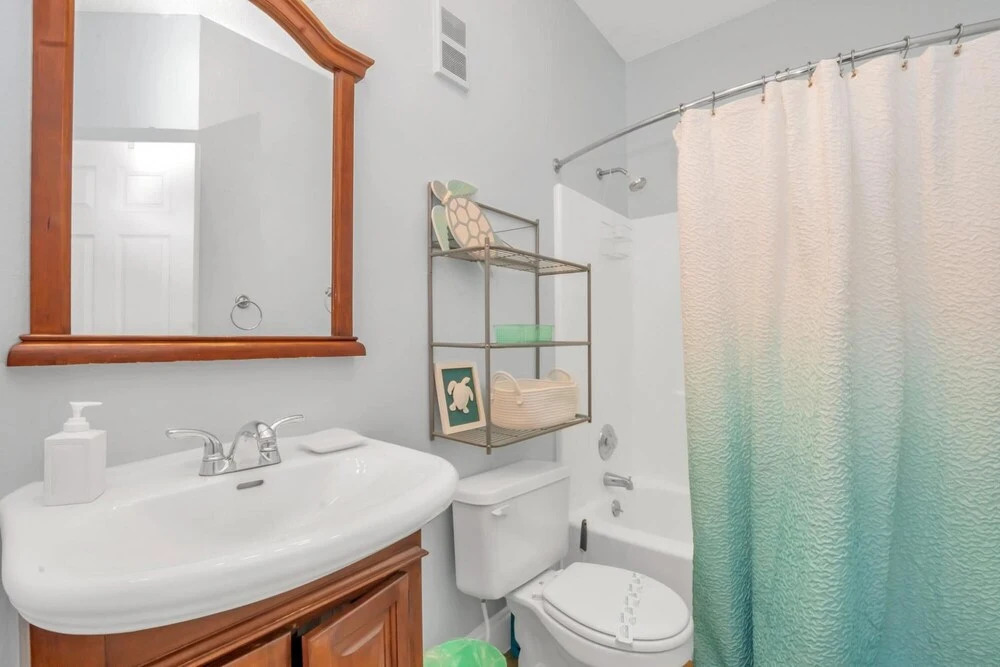 Disney Area 3BR Condo Quiet Comm w Pool Hot Tub