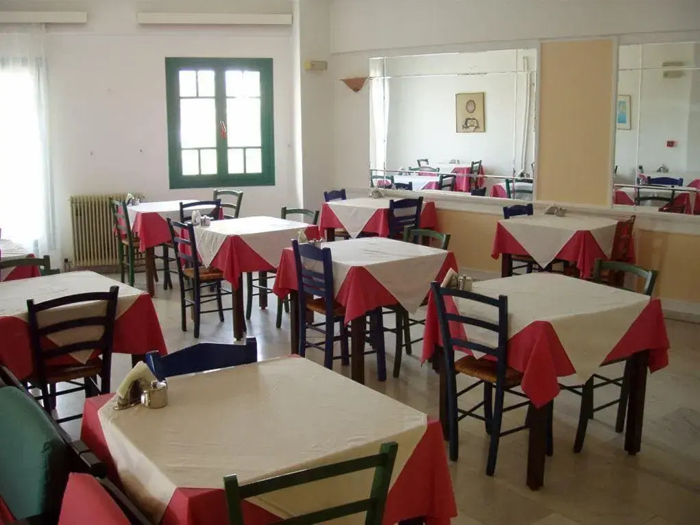 Antinoos Hotel