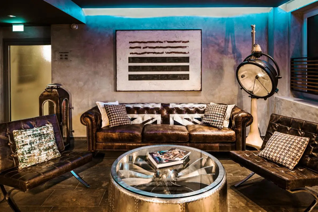 the Deutz, a Tribute Portfolio Hotel