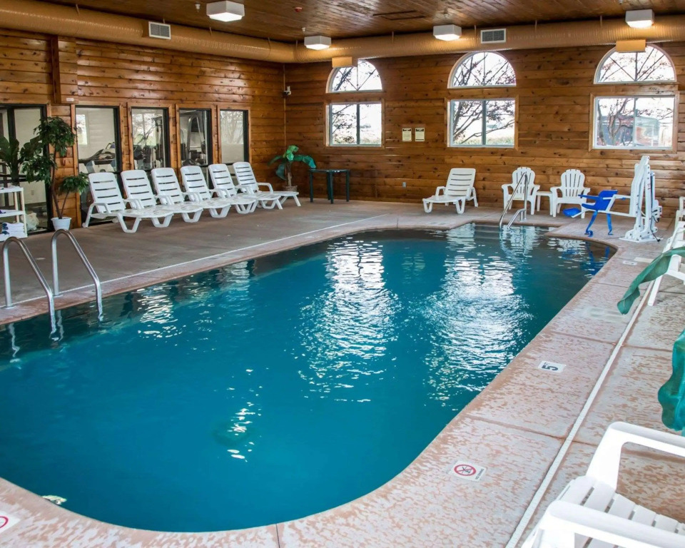 Quality Inn & Suites Loves Park near Rockford