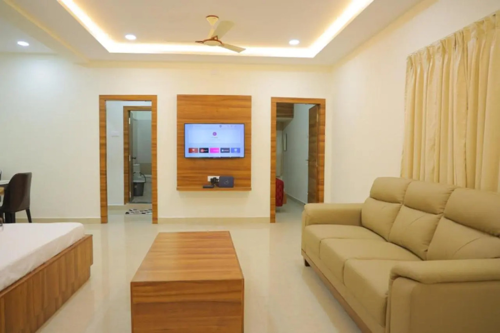 Padma Homes Stay- Luxury Service Apartment 1BHK & 2BHK & 3BHK