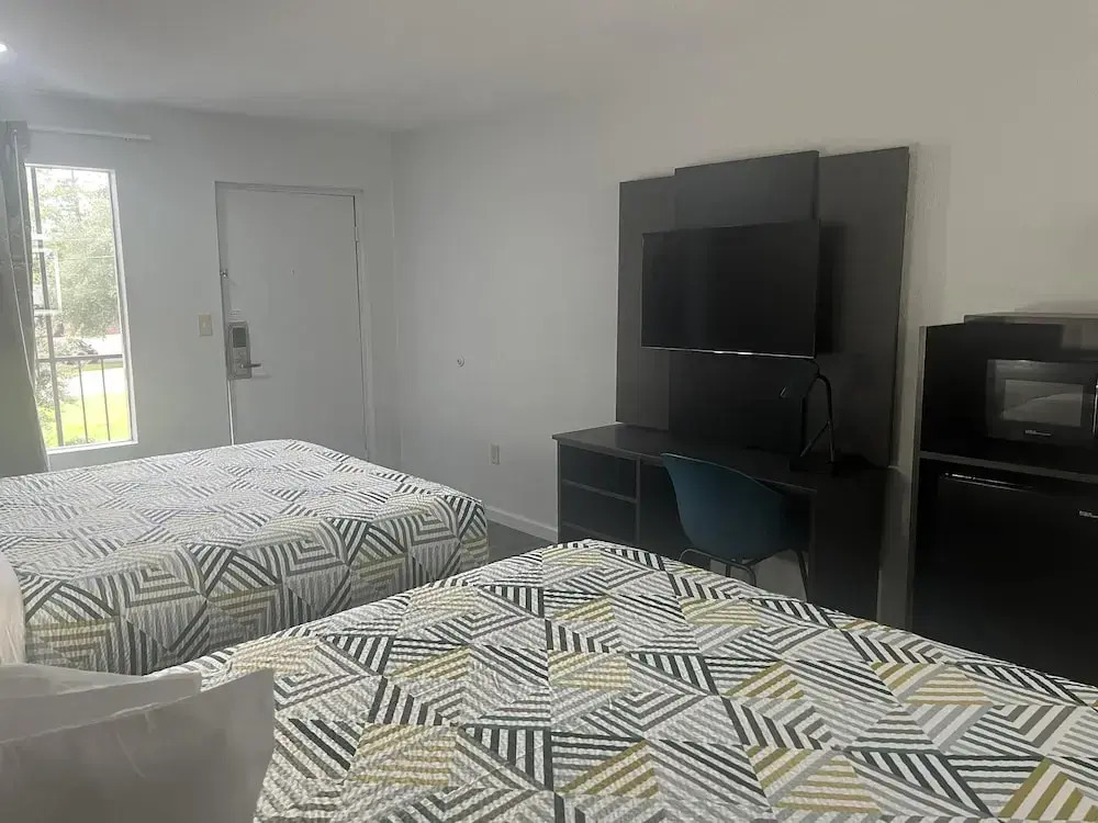 Motel 6 - McComb, MS