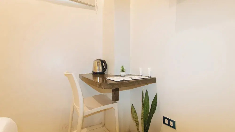 UrbanViewSanAntonio'sPlaceSampalocManila