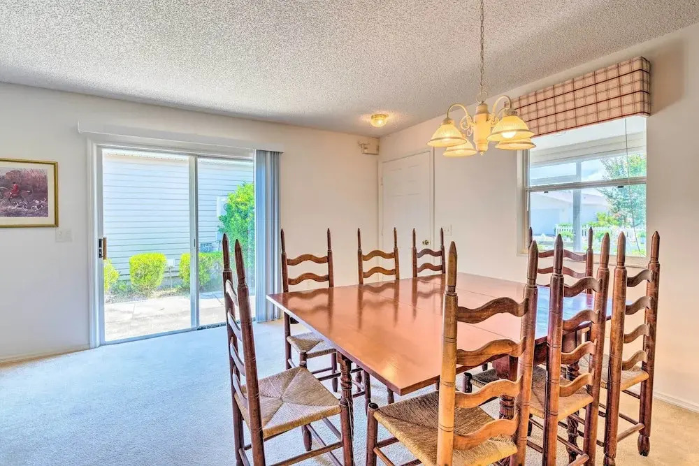 Sunny Home in The Villages with Lanai and Pool Access