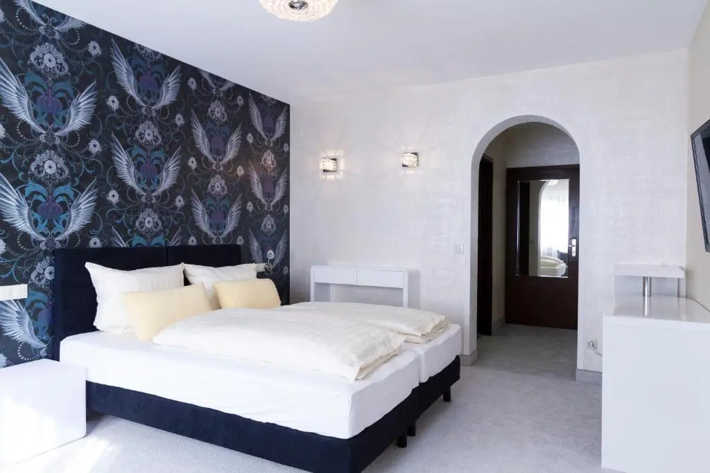 Hotel Hellers Twenty Four I -24h-Check-In