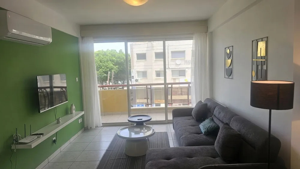 53 NIC - Stay Elion Apartment