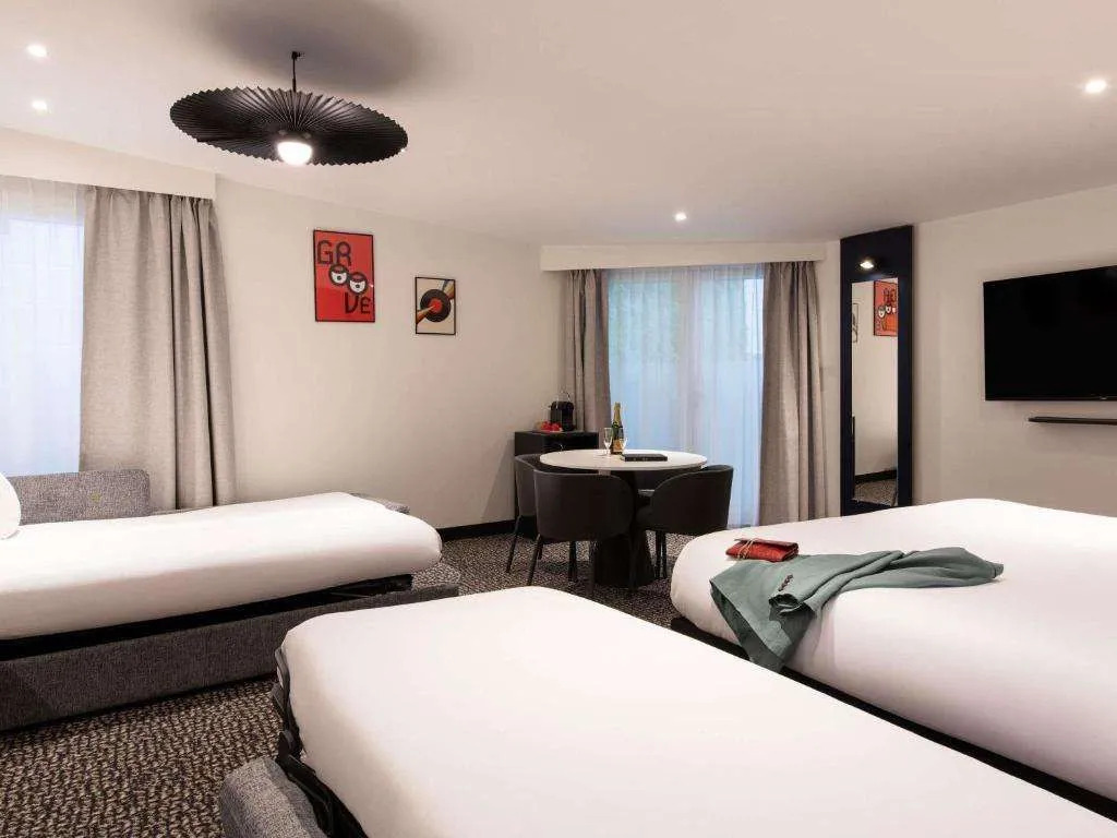 ibis Paris Canal Saint Martin