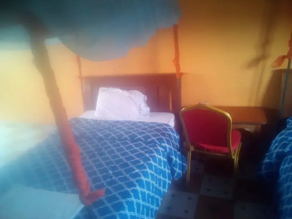 Kimbo Pefa Guest House