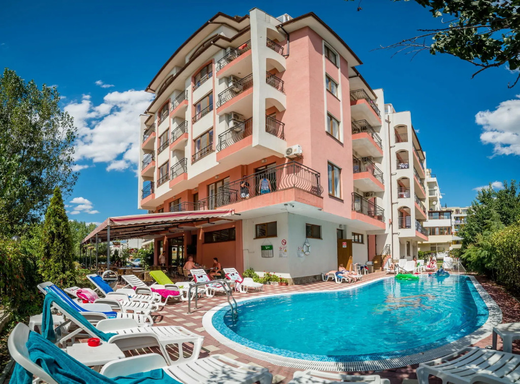 Step Hotel