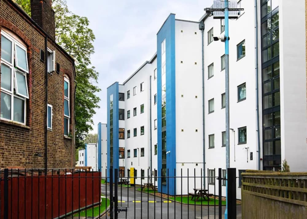 Student Only Ensuite at Station court
