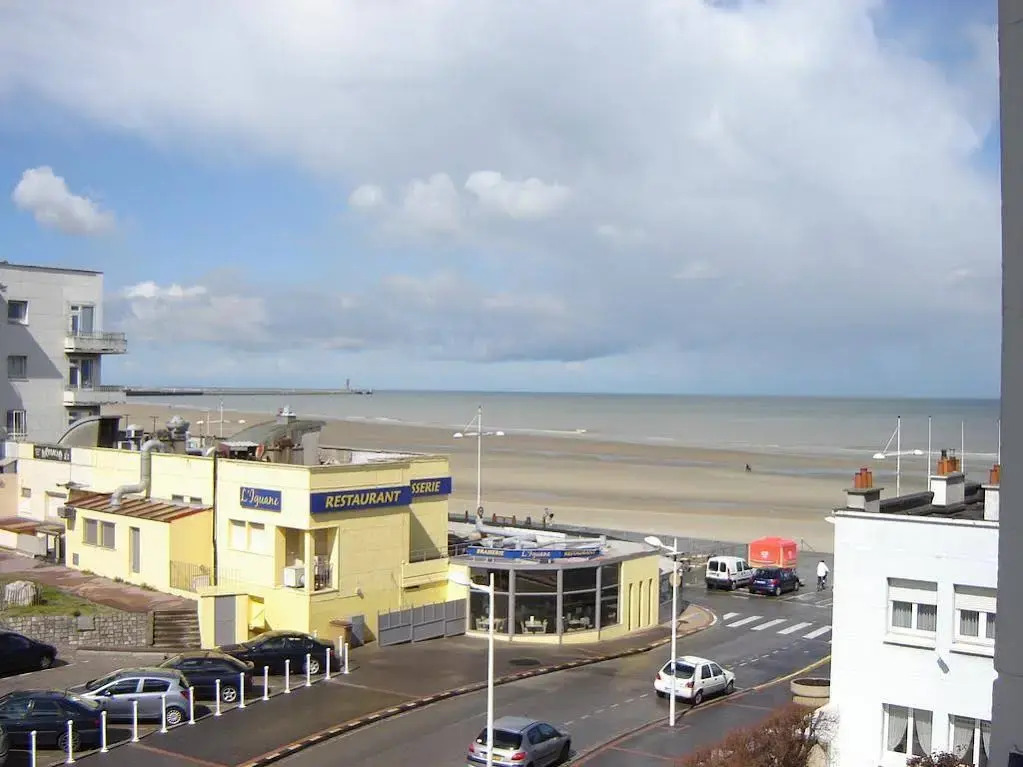 LE Transat bleu hotel