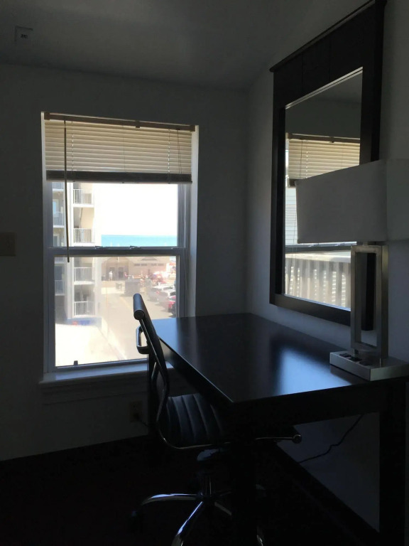 The Wellington Hotel & Suites Oceanblock