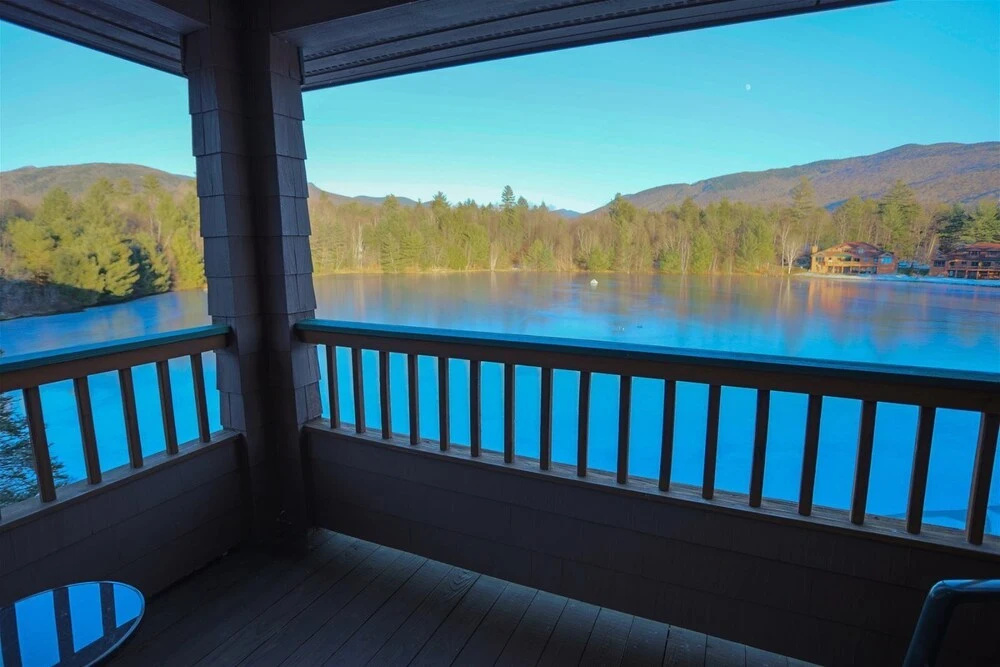 3 Bedroom Deer Park Condo on Lake and Close to Recreation Center - Dp56bw