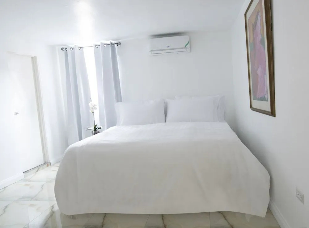 Pulse Rooms at Trafalgar