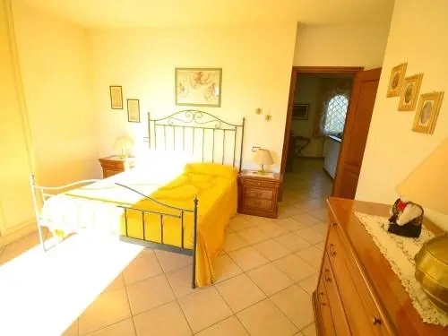Luxurious Holiday Home in Montignoso with Garden