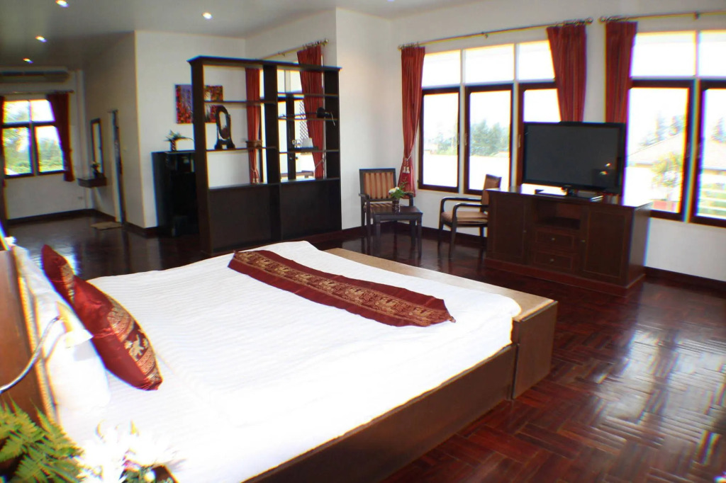 Ao Thai Resort