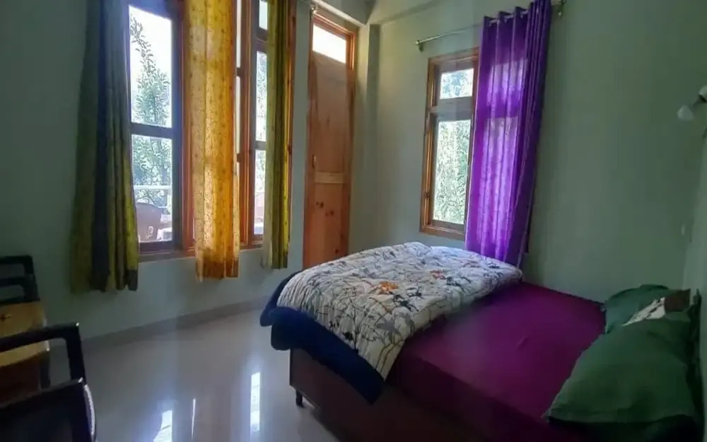 New Brahma Guesthouse