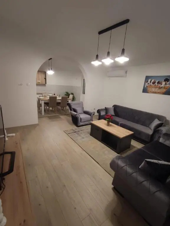 Guest House Tomba