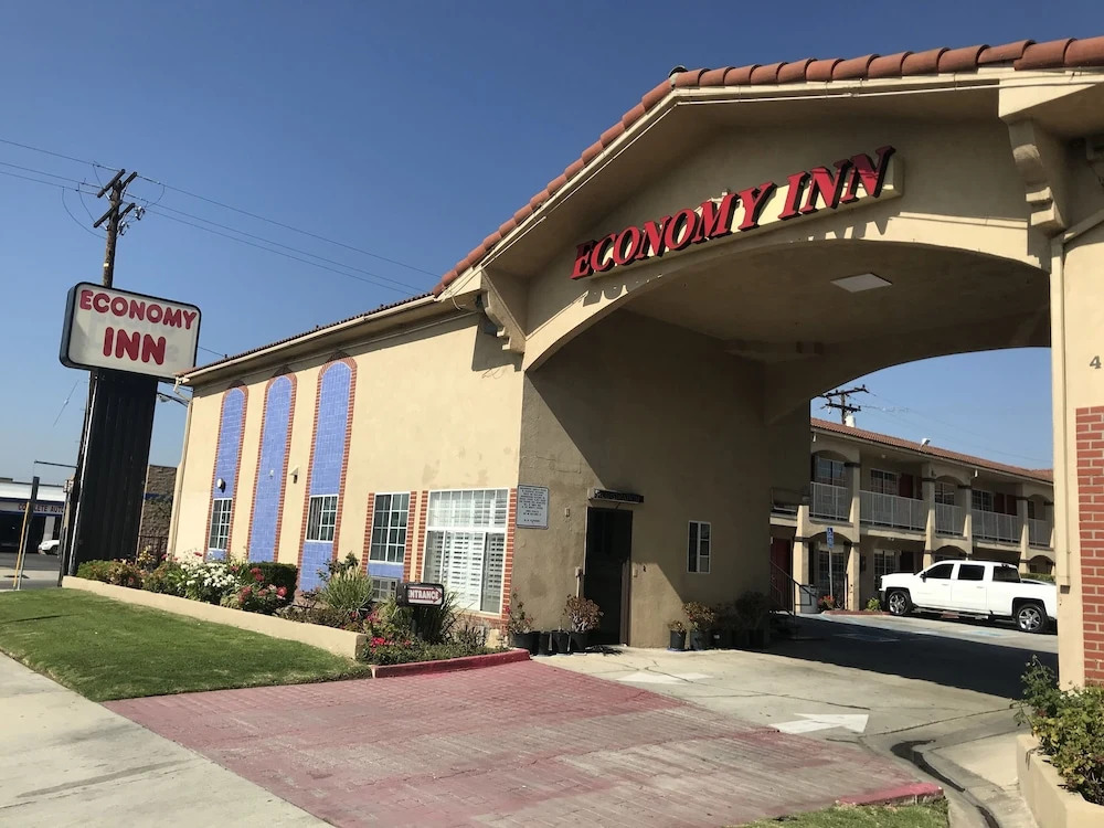 Econo Lodge Airport