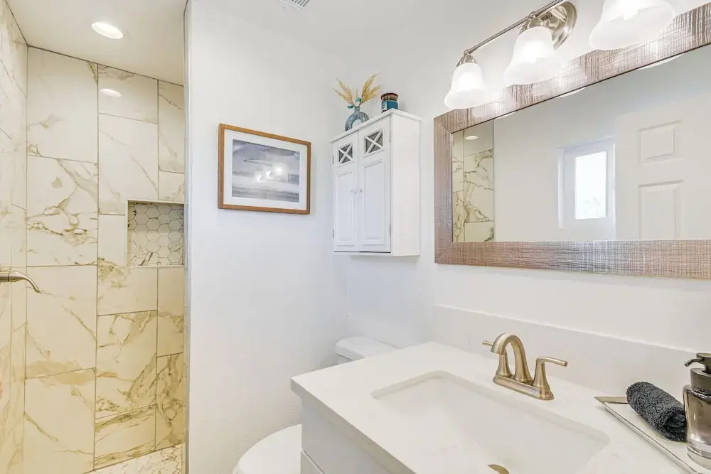 ~ 5 Mi to Lake Havasu: Family Home w/ Fenced Yard!