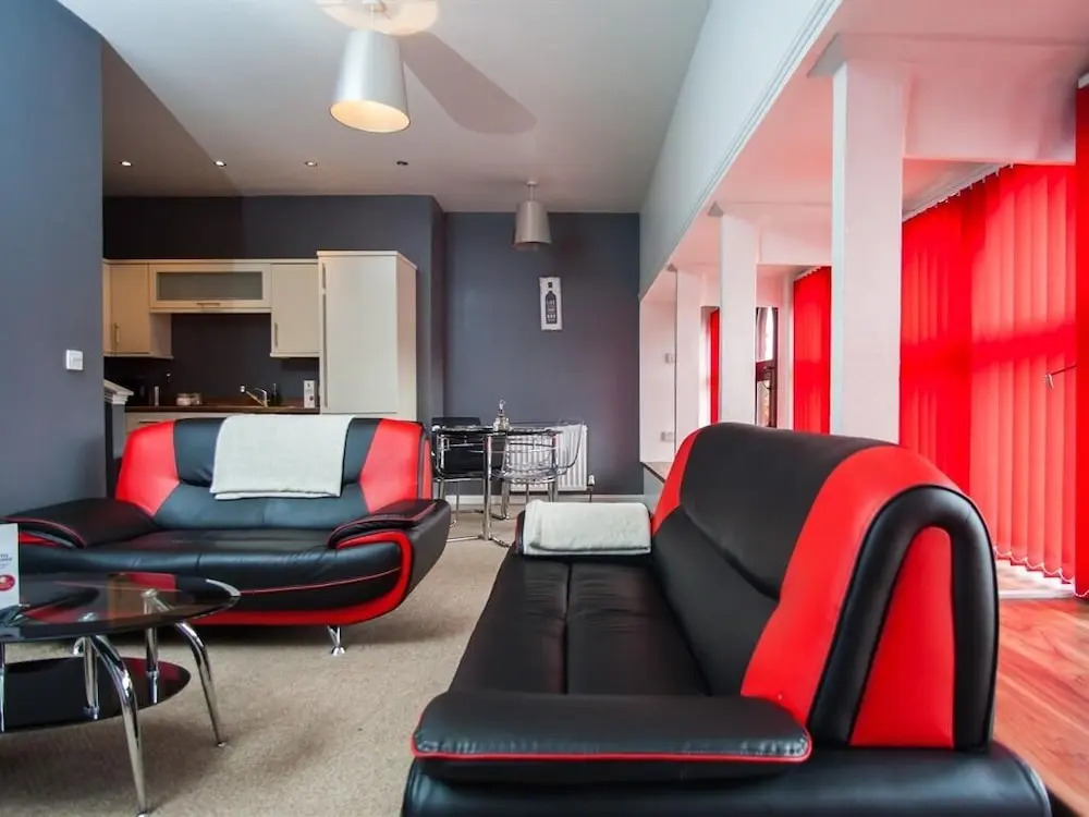Joli Central Apartments