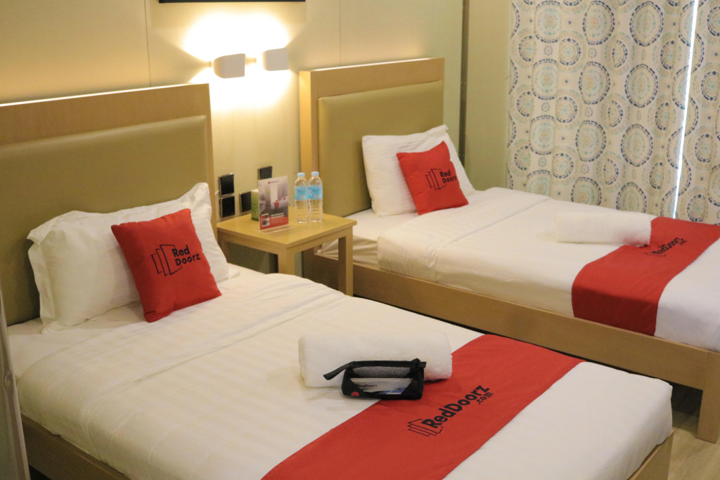 RedDoorz Plus at Moriyama Hotel AS Fortuna Cebu