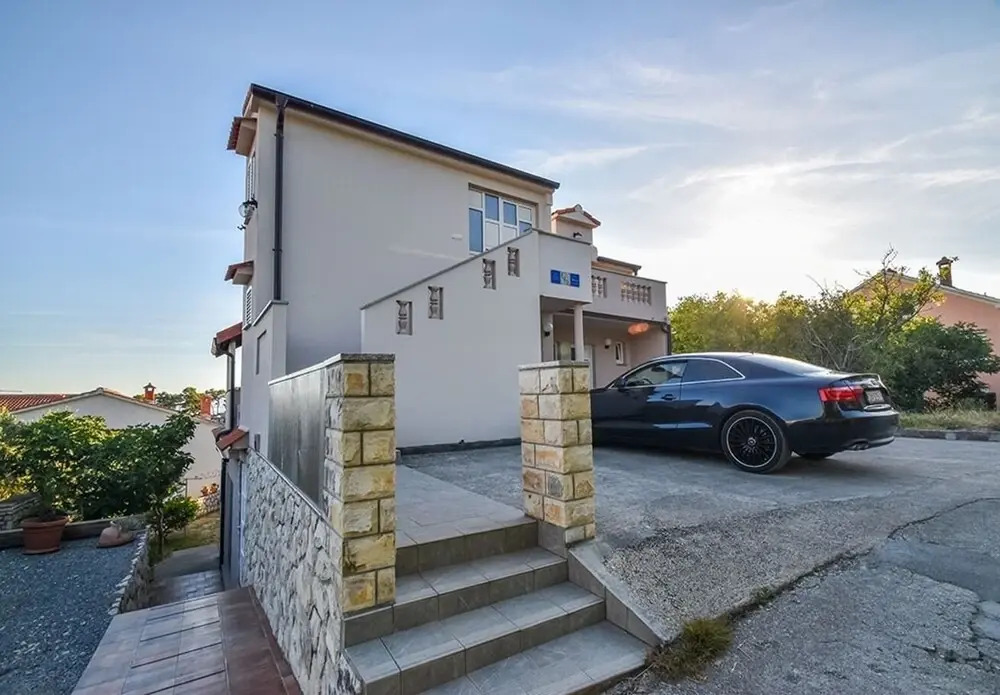 Lidija - Family Friendly & Close to the sea - C3