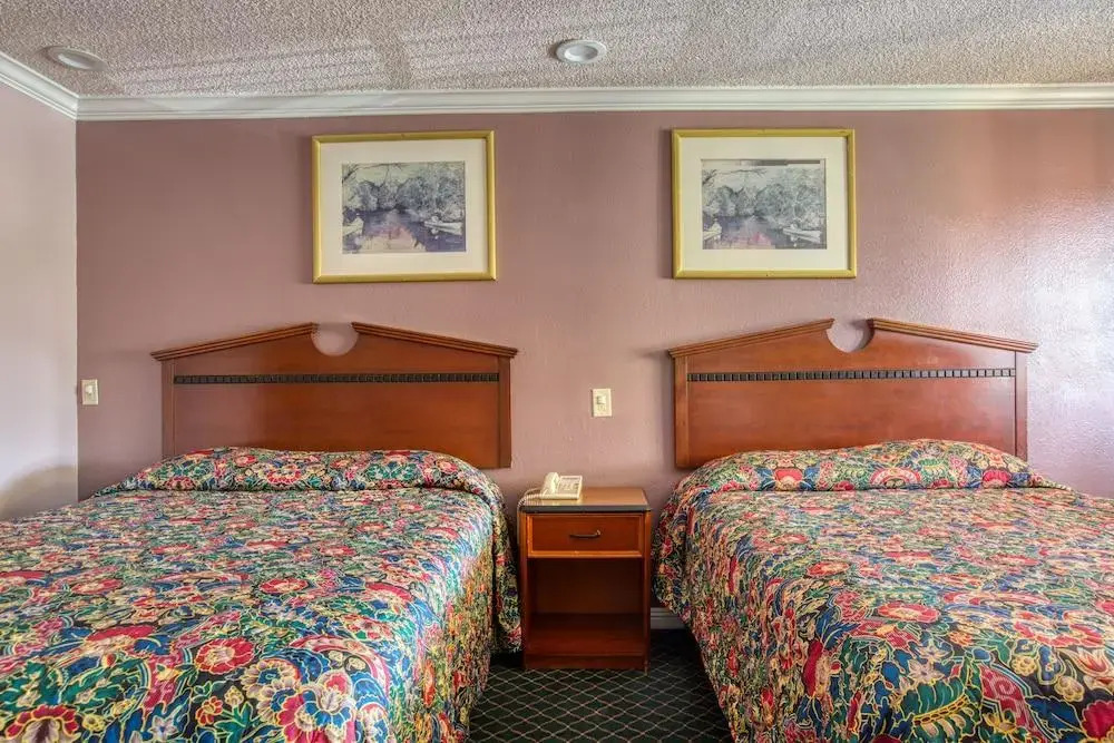 Scottish Inns Whittier