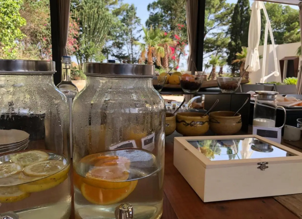 Araja Villa & Suite