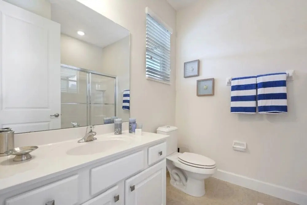 10 Bed New With Pool/spa With Lake View! 10 Bedroom Condo