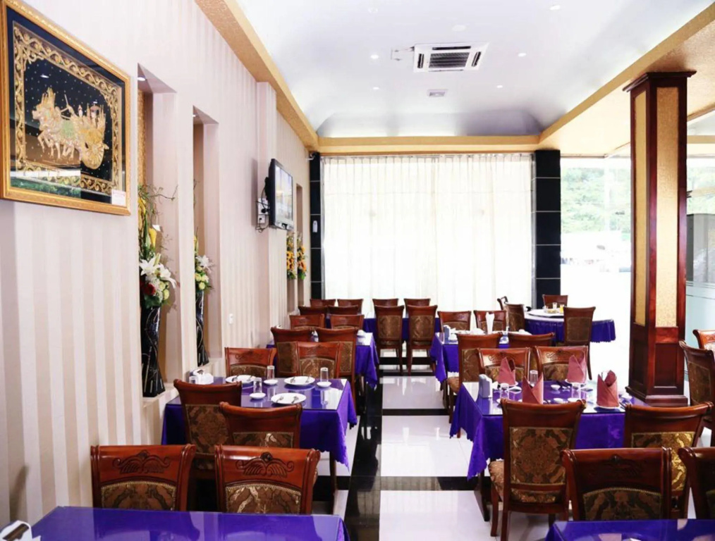 Sky Man Hotel