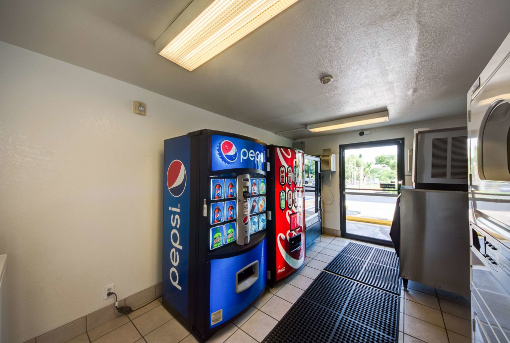 Motel 6-Lakeland, FL