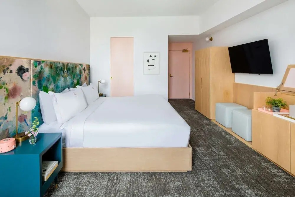 Quirk Hotel Charlottesville A Destination By Hyatt Hotel