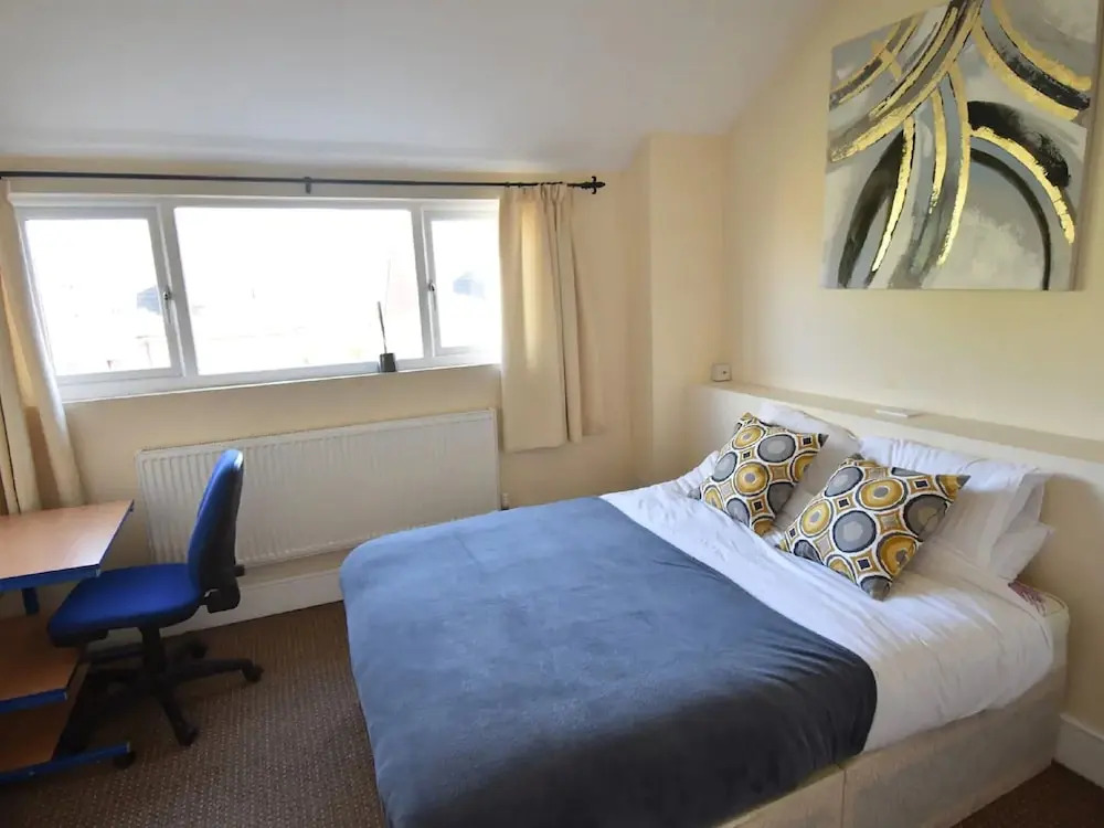 Appealing Holiday Home in Coventry near Belgrade Theatre