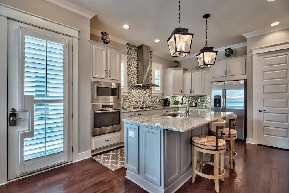 Beach Retreat 3 Bedroom Condo By Coastal Dreamin