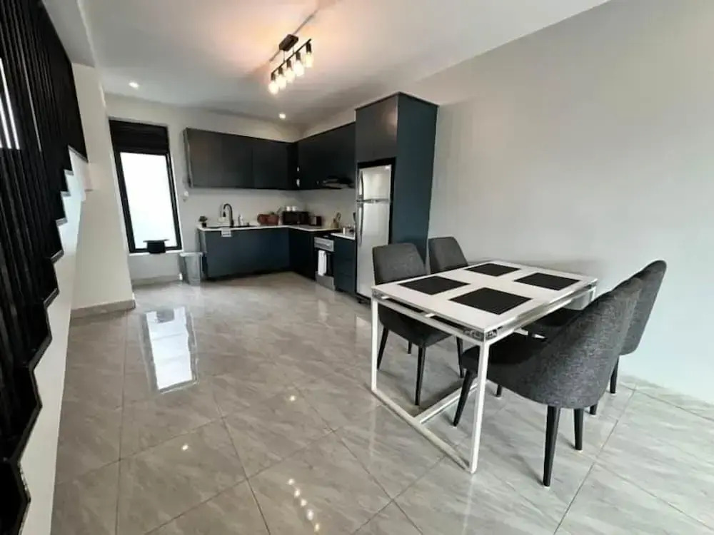 Coalescence Hotel