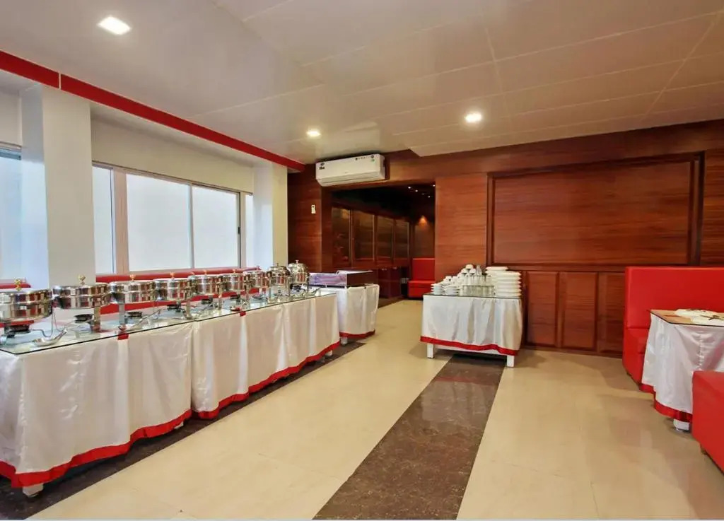 Hotel MB International