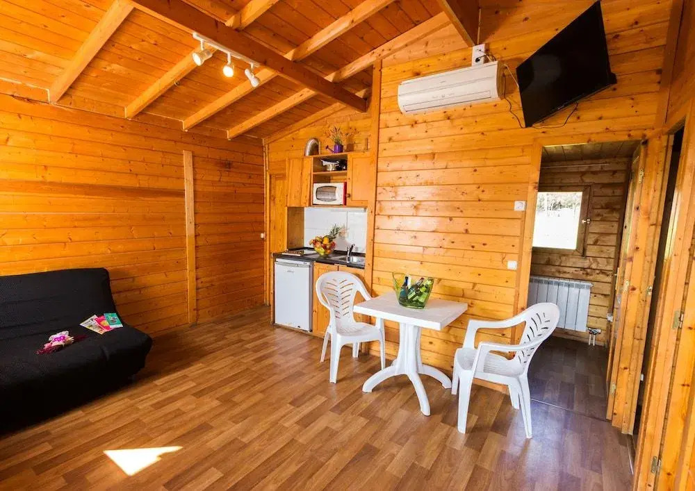 Camping Esponellà
