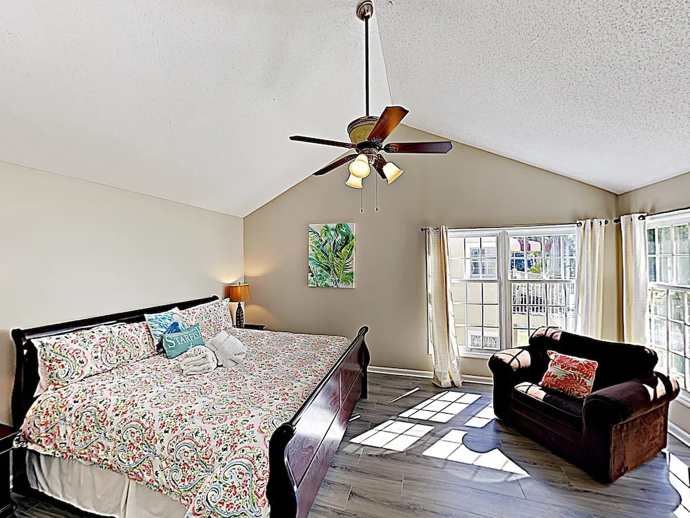 70 Shipyard Condo #160 2 Bedrooms 2 Bathrooms Condo