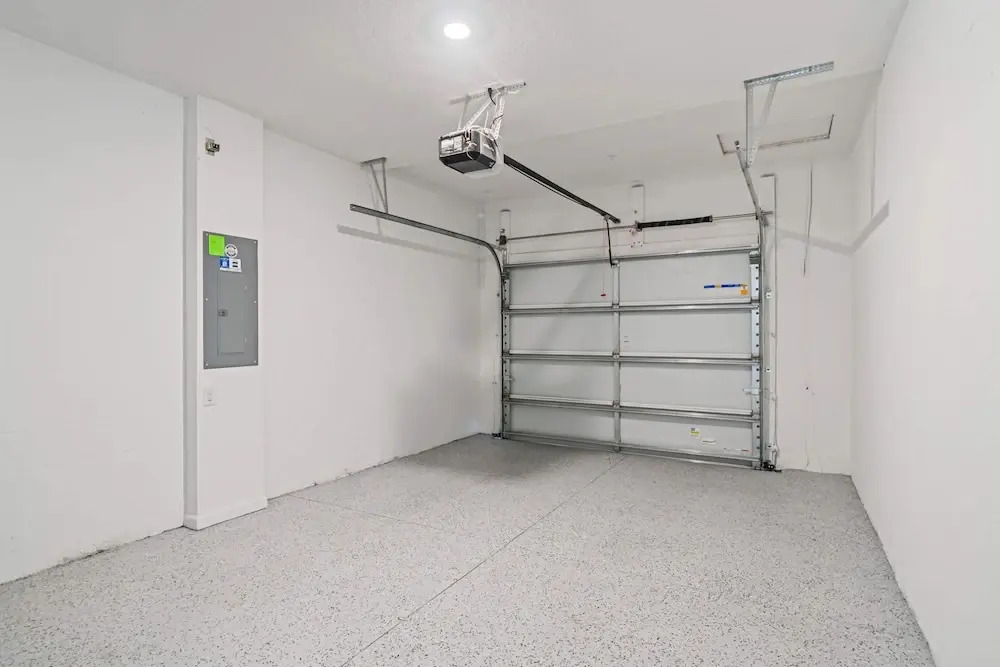 1151 Drop Lane