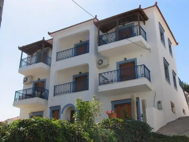Kavos Hotel