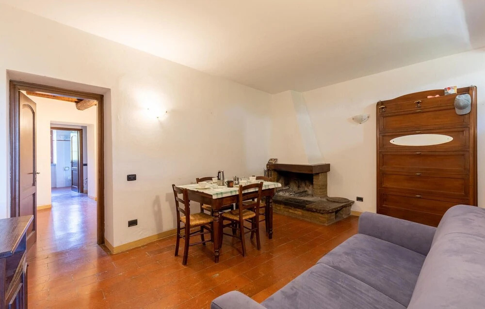 Stunning Apartment in Monte SM Tiberina PG With 2 Bedrooms, Outdoor Swimming Pool and Outdoor Swimming Pool