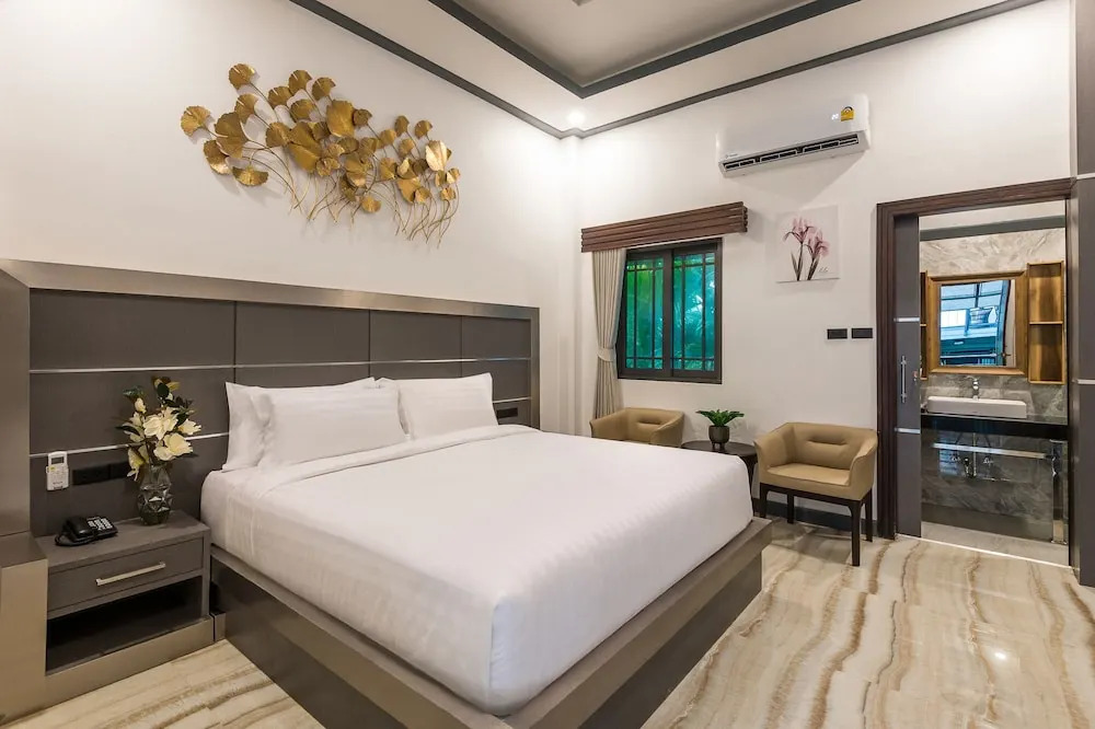 Loy Chalet