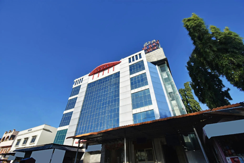 Hotel Shri Samarth by OYO Rooms