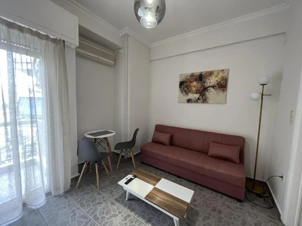 Piraeus 4