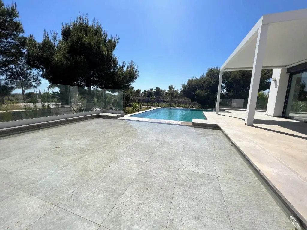 New Luxury Villa with private pool in Las Colinas golf resort LC3